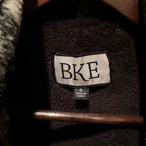 BKE fur lined vest - Picture 2 of 3